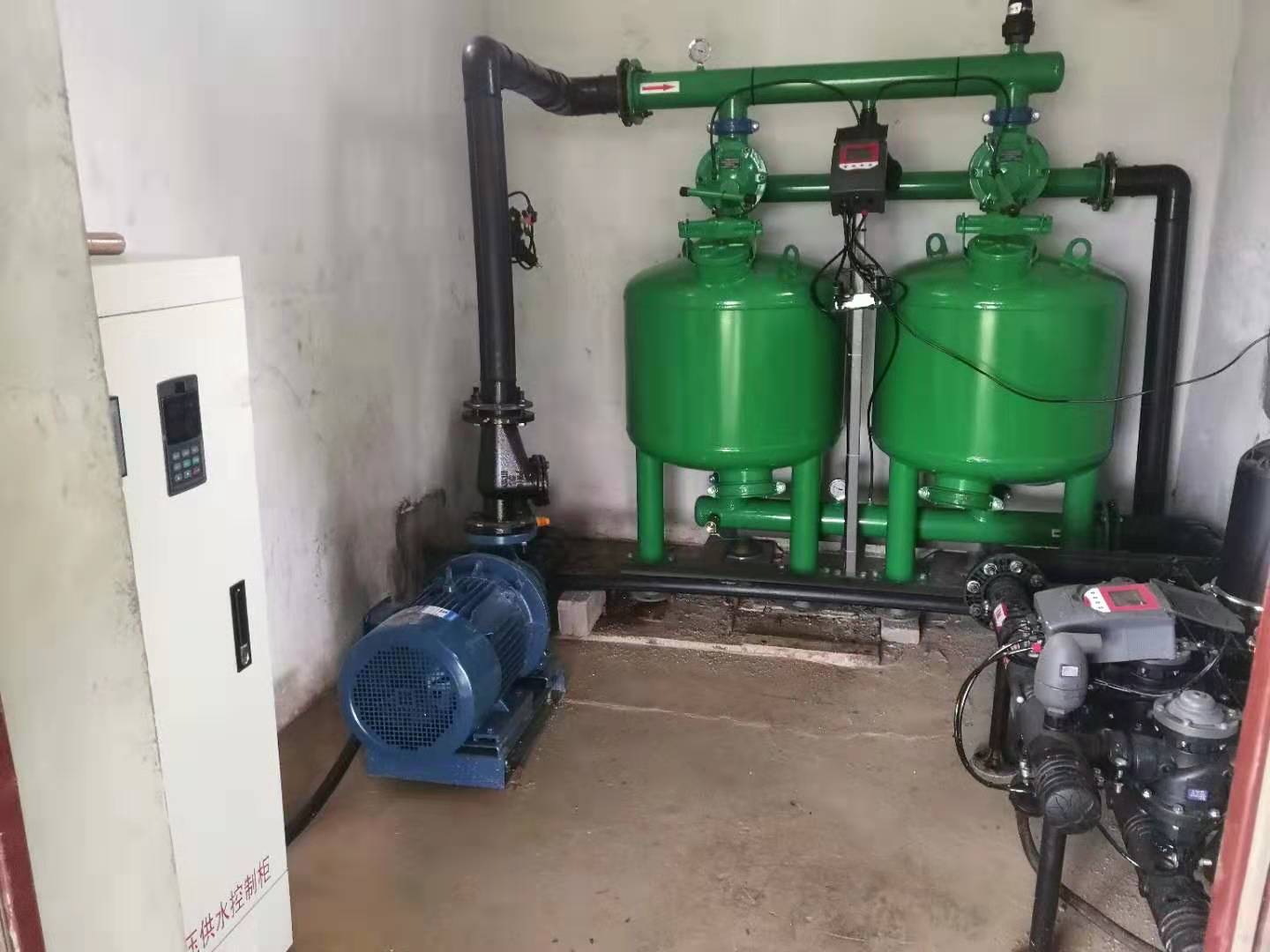 湖南農(nóng)業(yè)水肥一體化灌溉,湖南別墅庭院智能灌溉,長(zhǎng)沙沁園灌溉有限公司,湖南足球場(chǎng)噴灌,長(zhǎng)沙足球場(chǎng)噴灌,足球場(chǎng)噴灌,足球場(chǎng)灌溉,長(zhǎng)沙足球場(chǎng)灌溉,湖南足球場(chǎng)灌溉